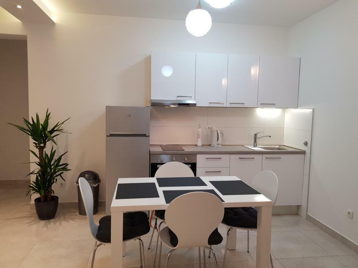 Ferienwohnung Apartman Cezar Stobreč Exterior foto