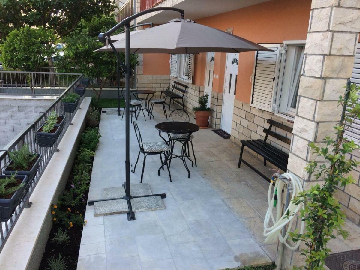 Ferienwohnung Apartman Cezar Stobreč Exterior foto