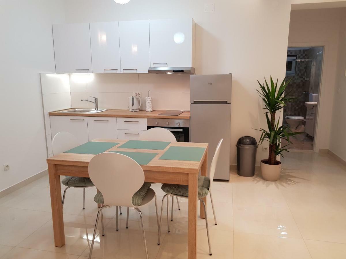 Ferienwohnung Apartman Cezar Stobreč Exterior foto